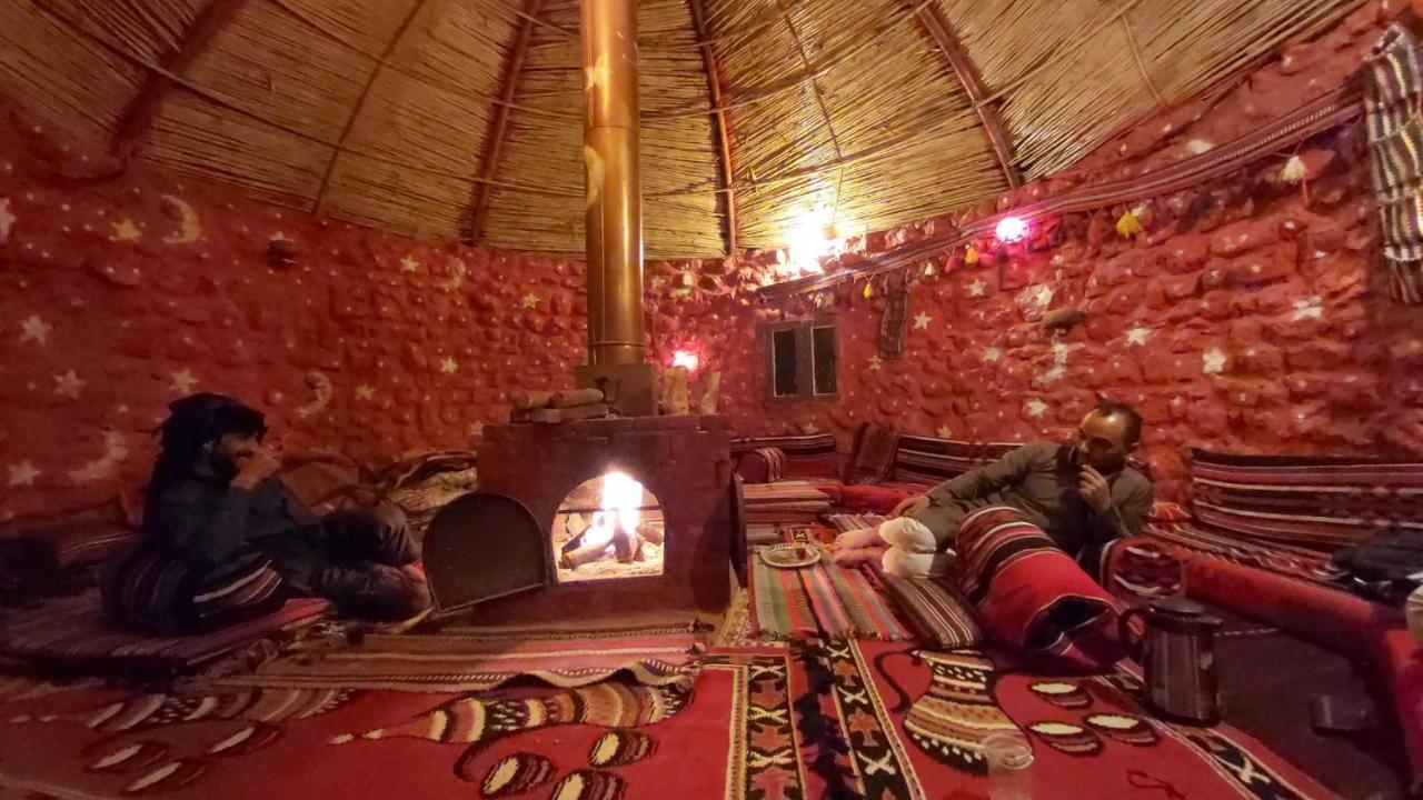 Guest House Attallah ワディ・ムーサ エクステリア 写真