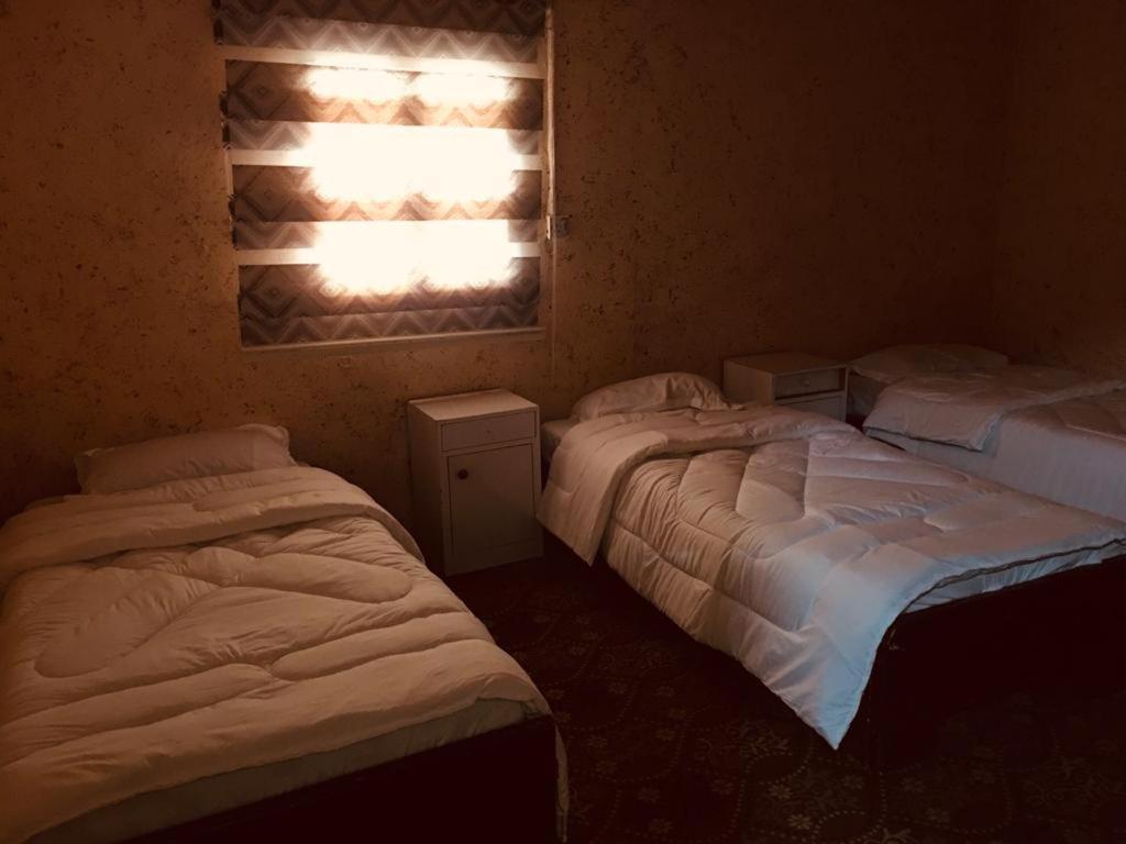 Guest House Attallah ワディ・ムーサ エクステリア 写真